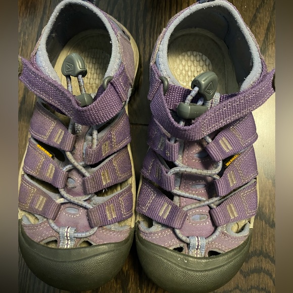 Keen Little Kids’ Newport H2 Sandals - Picture 2 of 5